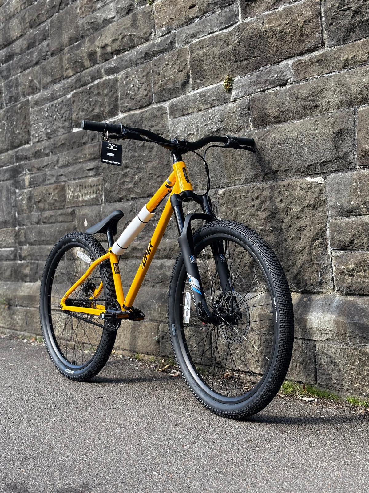 DMR - SECT (YELLOW)