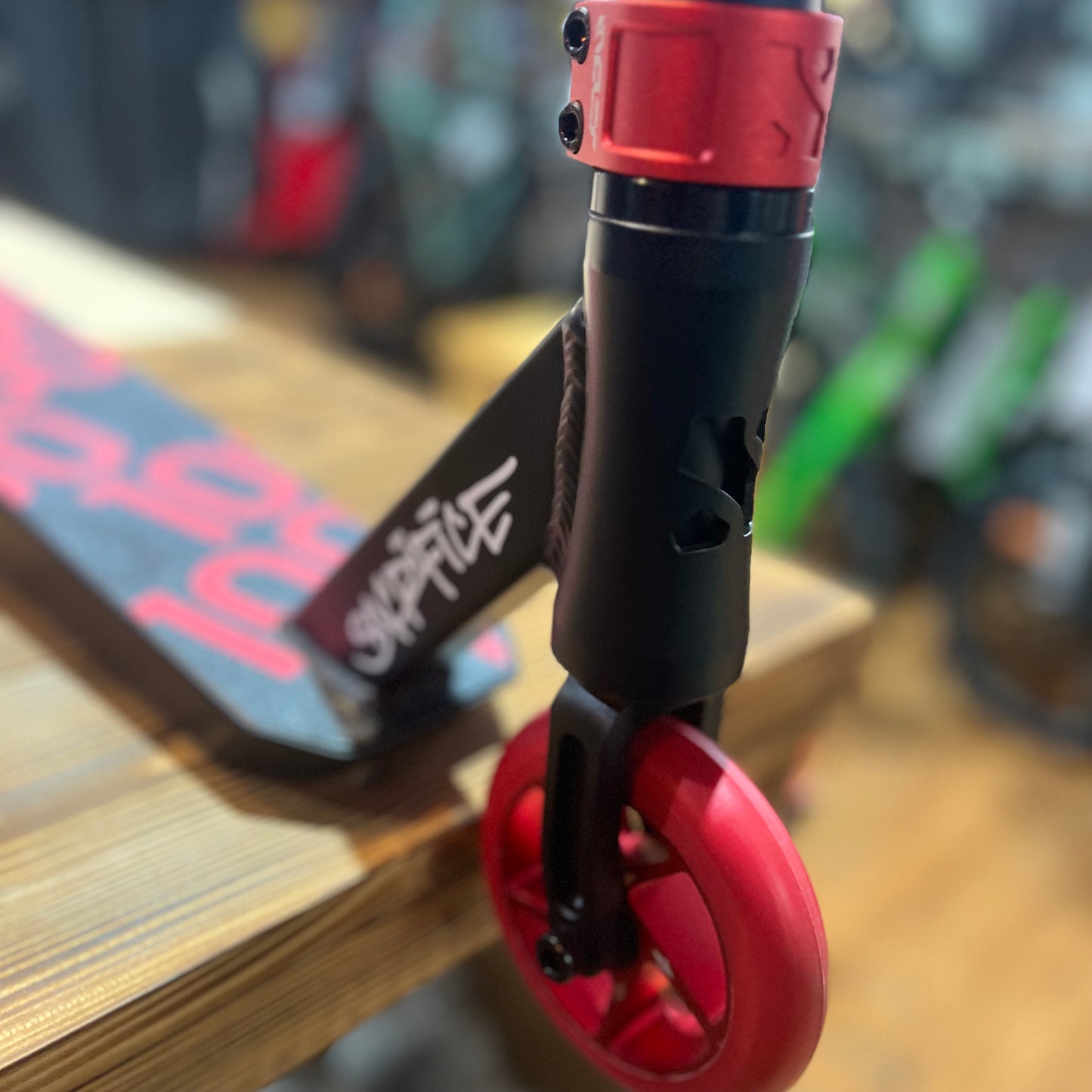 SACRIFICE - FLYTE 100 V2 Scooter (RED)