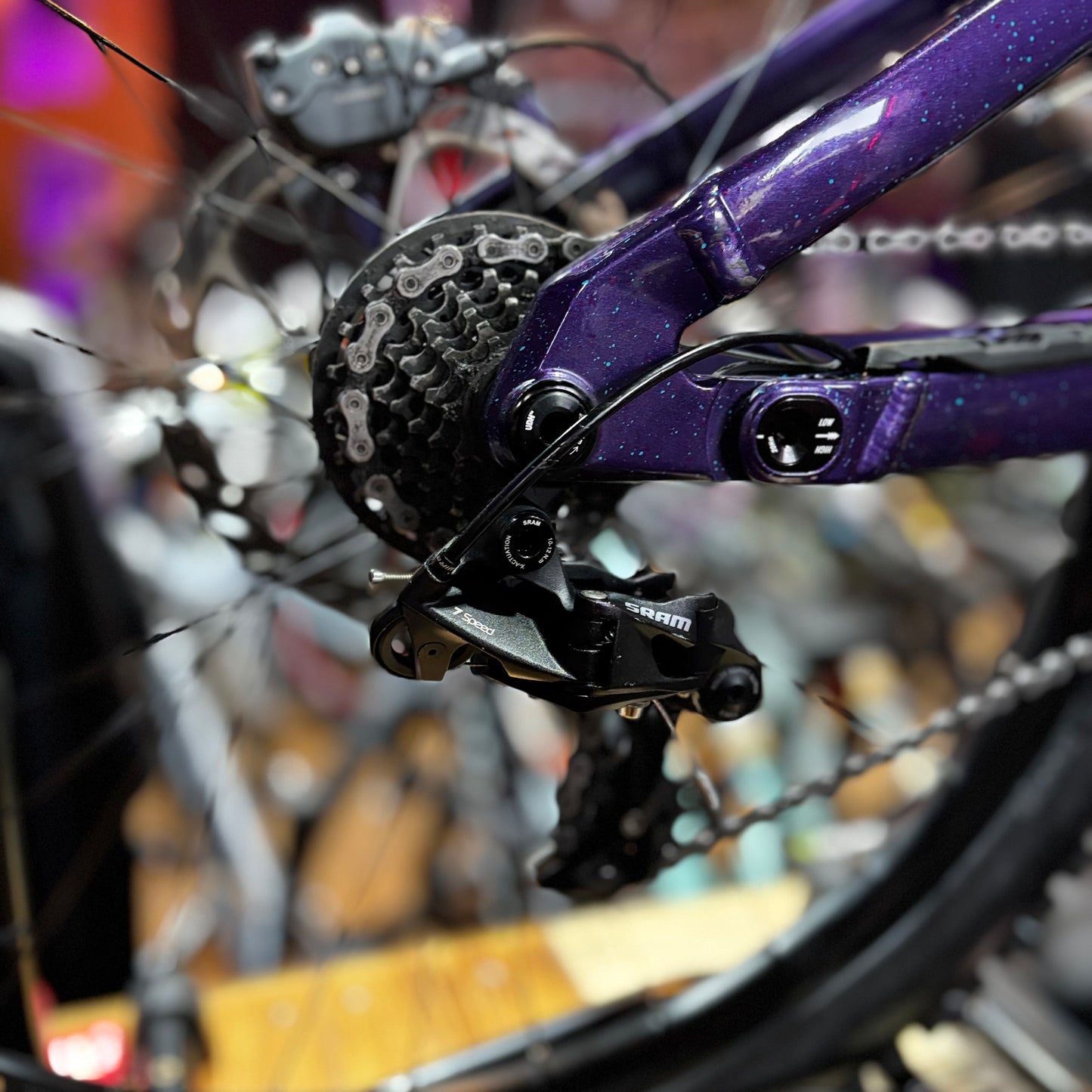 MARINI - Quake Series 4 (USED)