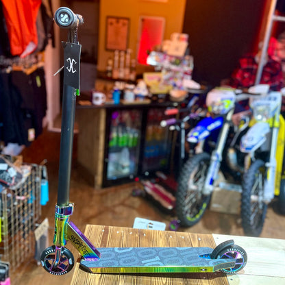 SACRIFICE - FLYTE 100 V2 Scooter (NEO CHROME)