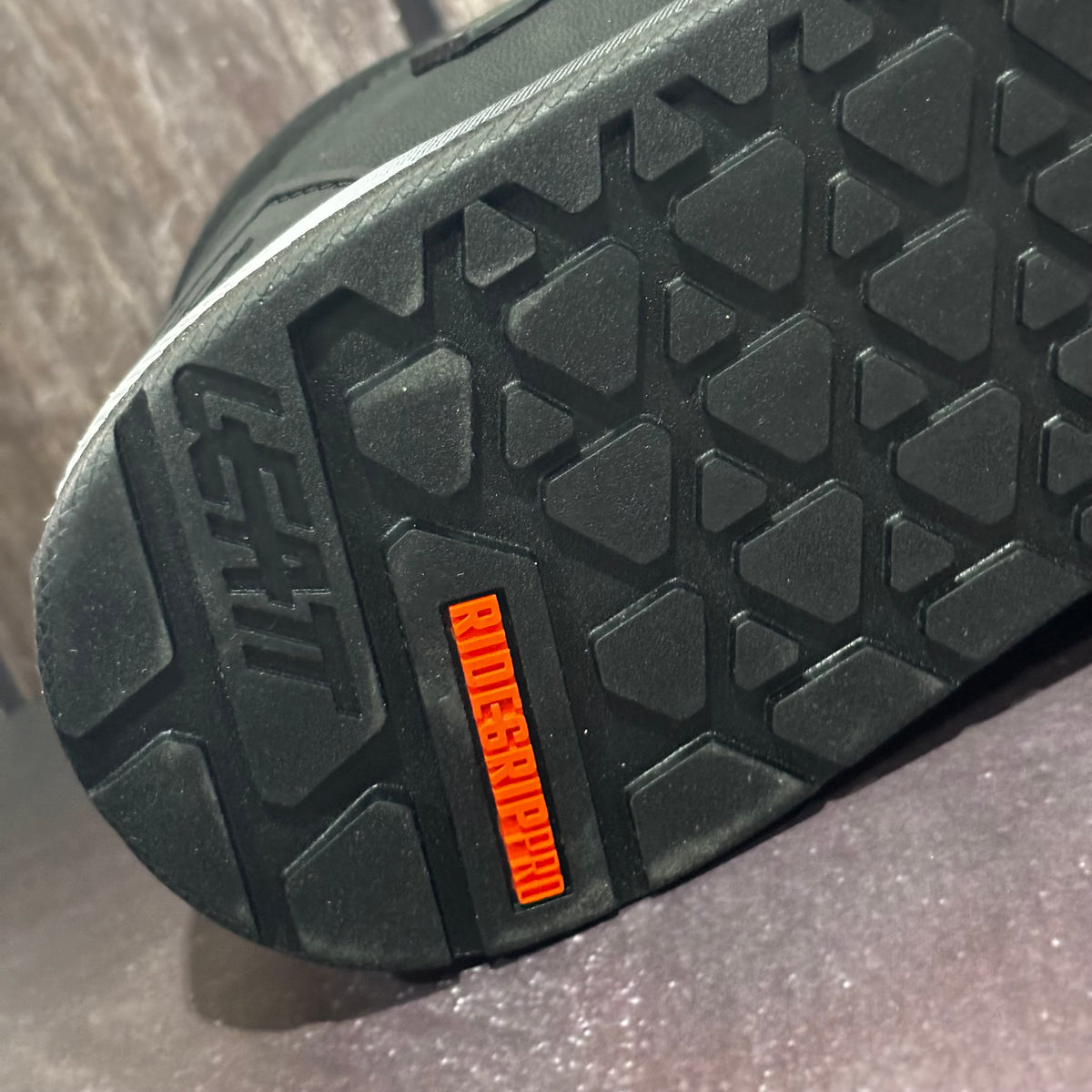 LEATT - Shoe Proflat 3.0 UK11 (BLACK)