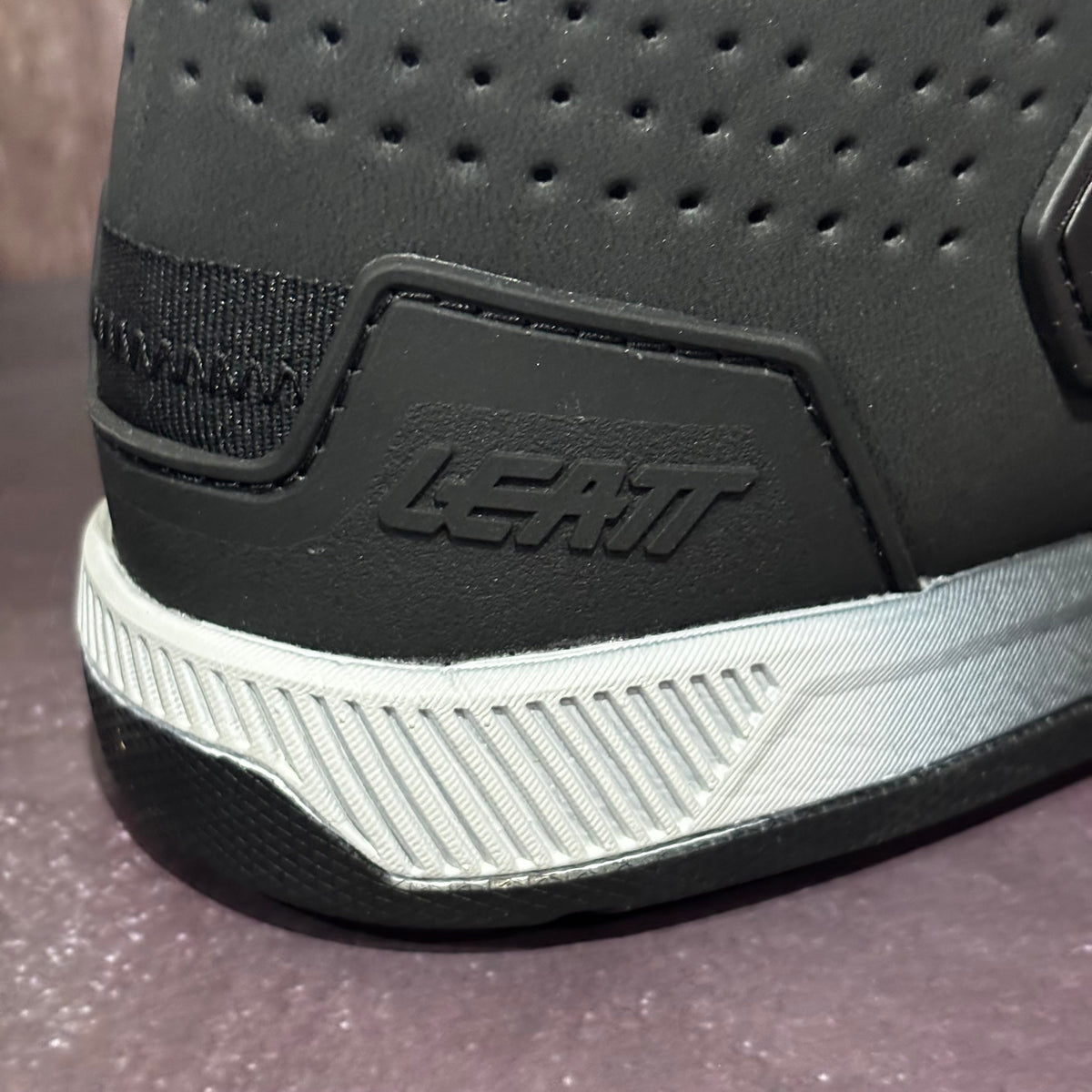 LEATT - Shoe Proflat 3.0 UK10.5 (BLACK)