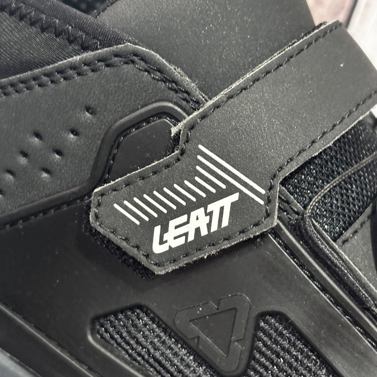 LEATT - Shoe Proflat 3.0 UK11 (BLACK)
