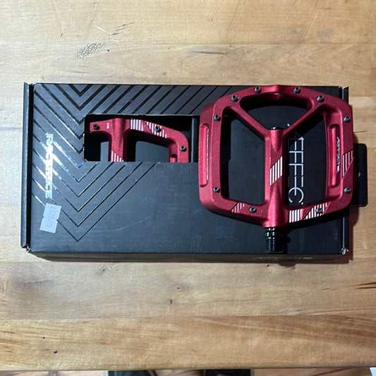 RACEFACE - AEFFECT 2 Flat Pedals (RED)